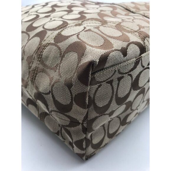 Coach Hamptons Beige Signature Canvas Book Tote Bag - Picture 6 of 11